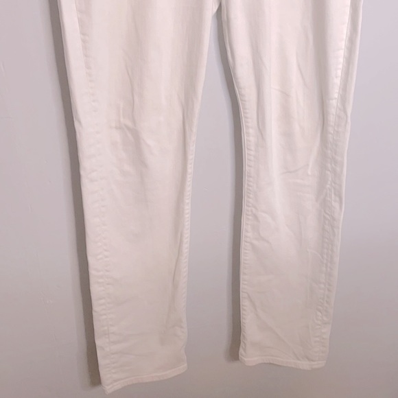 Lucky Brand Sweet N’ Straight White Jean - Picture 4 of 12